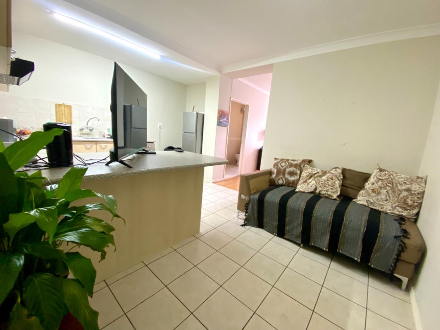 1 Bedroom Property for Sale in Wynberg Western Cape